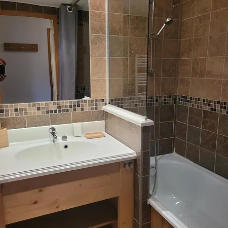 Apartment Les Balcons Des Aiguilles Fontcouverte-la-Toussuire